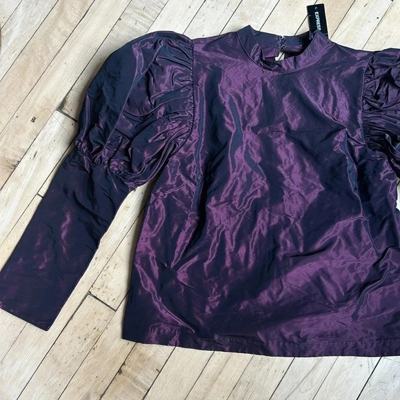Express Long Sleeve Shirt with Puff Sleeves | Statement Sleeves | Power Sleeves - Picture 2 of 9